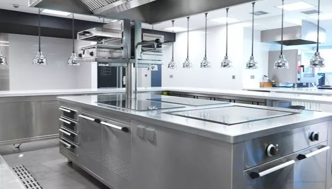 Restaurants equipment in Madrid | TRAMAINOX