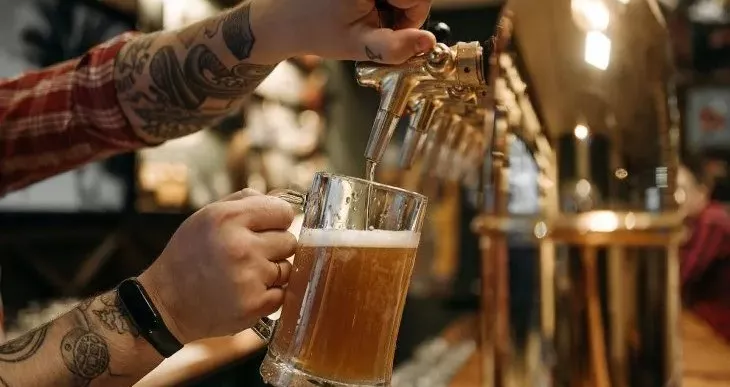 Distributore di Birra a Madrid | CERVEZAS LA FÁBRICA